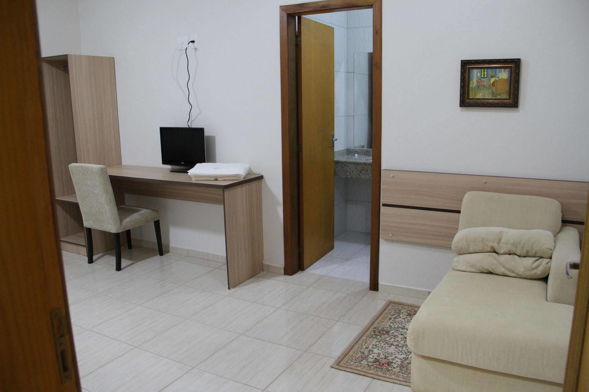Hotel Monet Erechim Kültér fotó